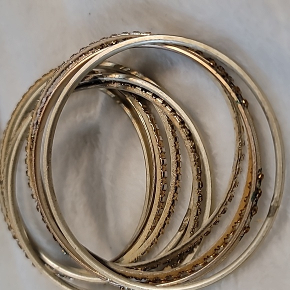 Set of 11 Silvery Creme with Golden and bead accents Stackable Wire Bracelets - Picture 3 of 5